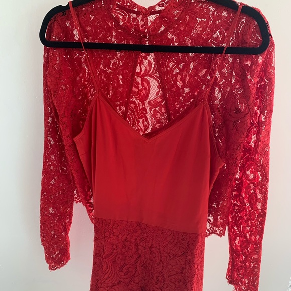 Saylor Savannah Red Lace Romper Two Piece - Picture 2 of 10